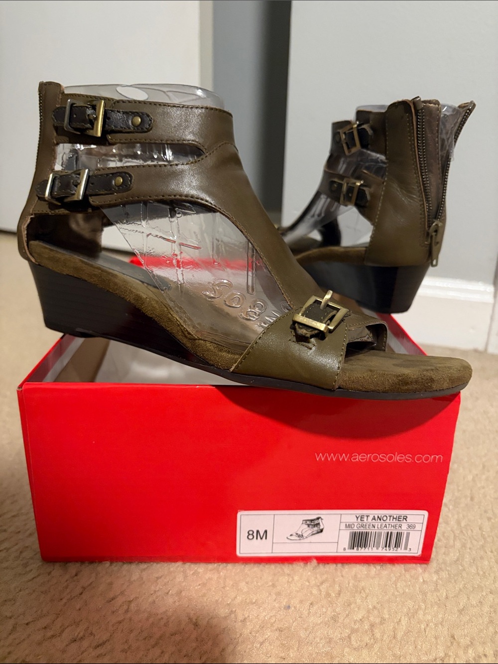 AEROSOLES Olive Green Leather Wedge Sandals with Buckle Accents